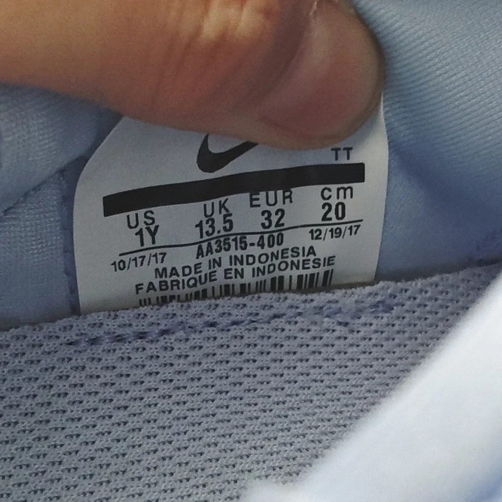 Nike Presto Extreme Sneaker Light Blue Slip On AA3515-400 Size 1Y